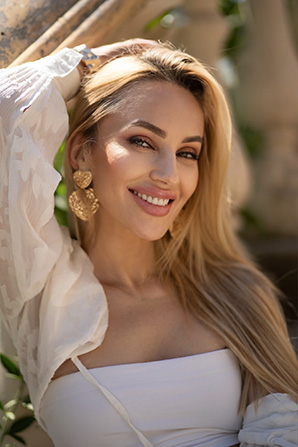 Lady											Elena from Ukraine