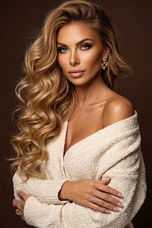 Lady											Nadezhda from Ukraine