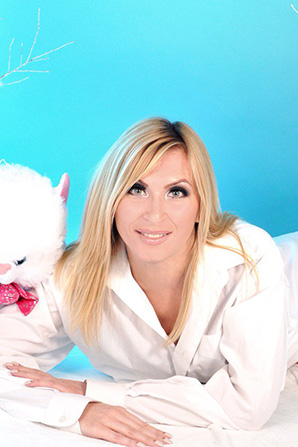 Lady											Anna from Ukraine