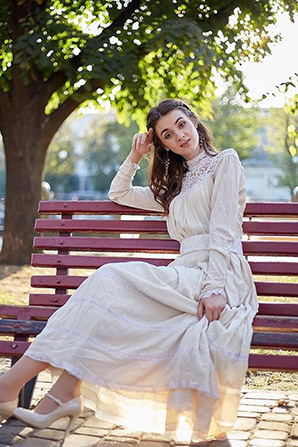 Lady											Dariya from Ukraine