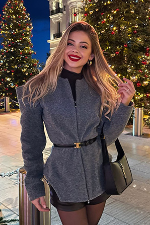 Lady											Iryna from Ukraine