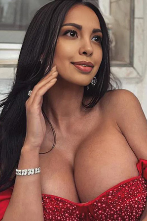 Lady											Anna from Ukraine
