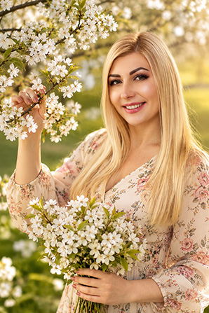 Lady											Olesya from Kazakhstan