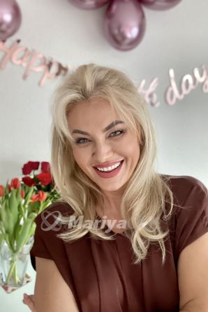 Lady											Victoria from Germany