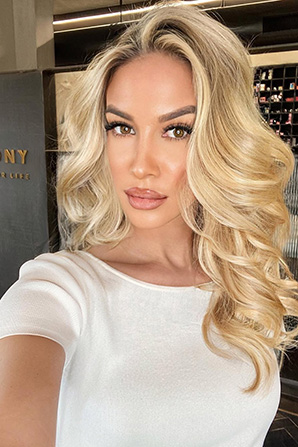 Lady											MagaliLaetitia from Israel
