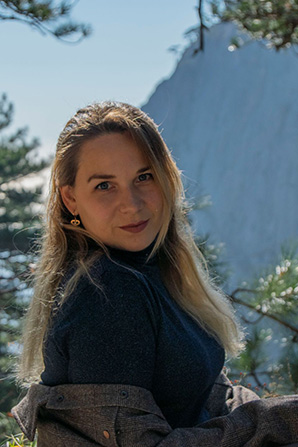 Lady											Anna from Ukraine