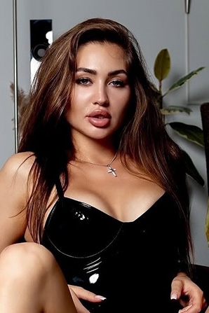 Lady											Anna from Ukraine