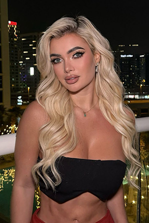 Lady											Salome from Colombia