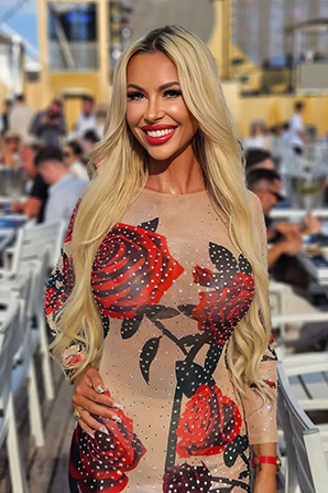 Lady											Mirabela-Romana from Romania