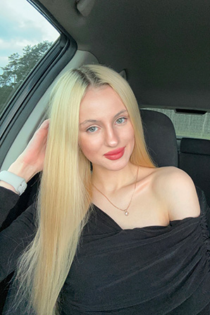 Lady											Marta from Ukraine
