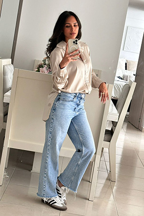 Lady											Jhennsy from Colombia