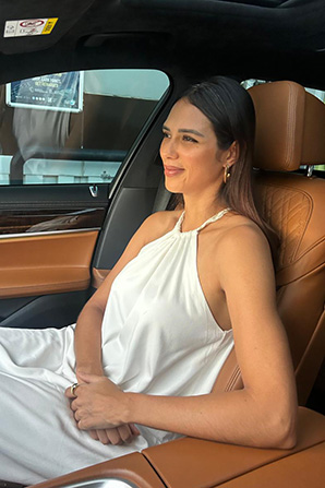 Lady											Jhennsy from Colombia