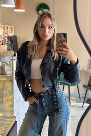 Lady											Alina from Ukraine