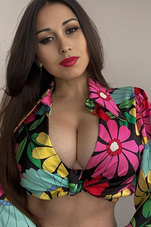 Lady											Elina from Armenia