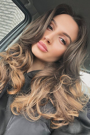 Lady											Alina from Netherlands