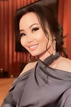 Lady											Gulnur from Kazakhstan