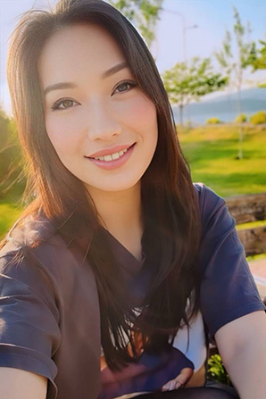 Lady											Kuralay from Kazakhstan