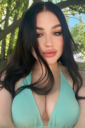 Lady											Anhelina from Ukraine