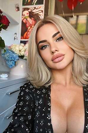 Lady											Madina from Ukraine