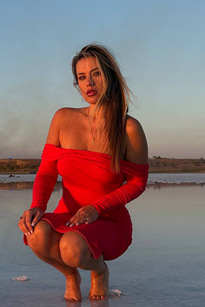 Lady											Liliya from Ukraine