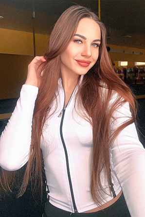 Lady											Yuliia from Ukraine