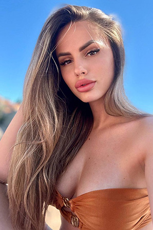 Lady											Emiliia from Serbia