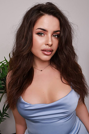 Lady											Vladlena from Ukraine
