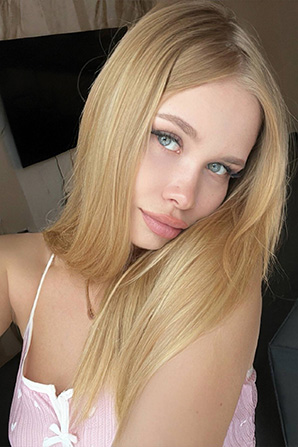 Lady											Victoria from Ukraine