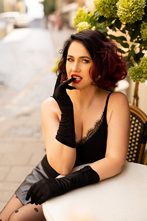 Lady											Liudmyla from Ukraine